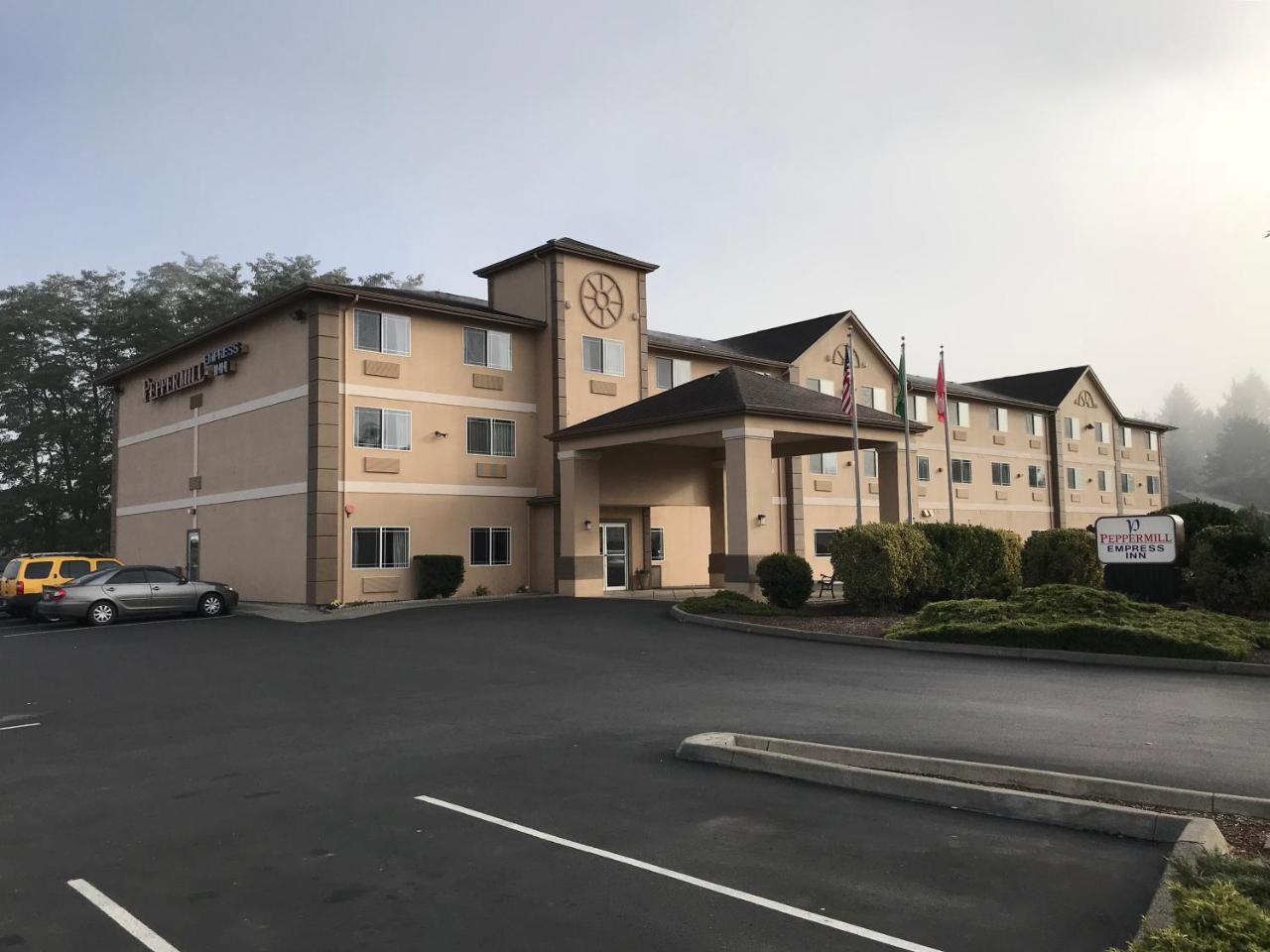 Peppermill Empress Inn Centralia Exteriör bild